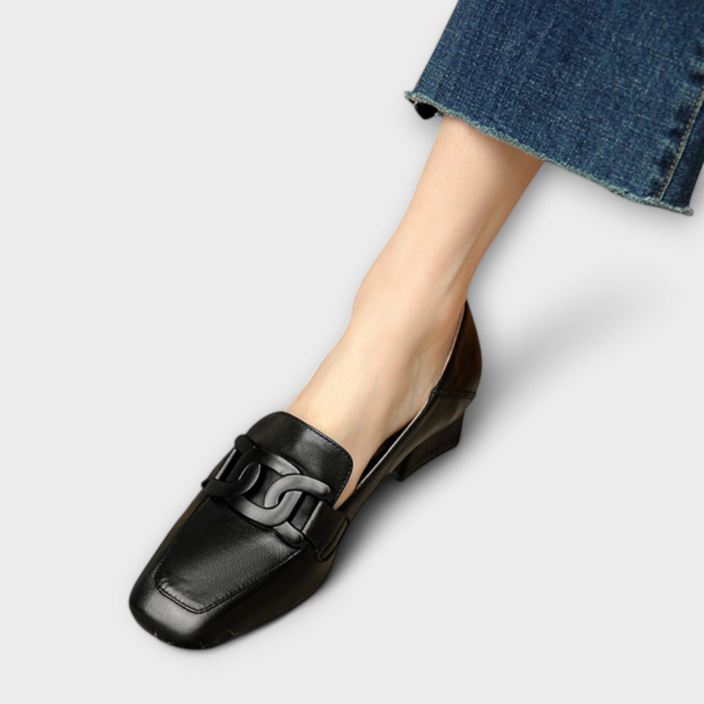 Monika - Mocasín