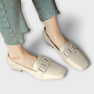 Monika - Mocasín
