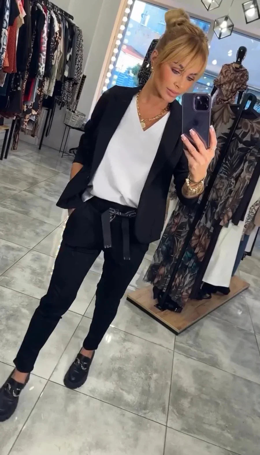 FRANCISCA™ | Conjunto Con Blazer Y Pantalones Jogger Casuales