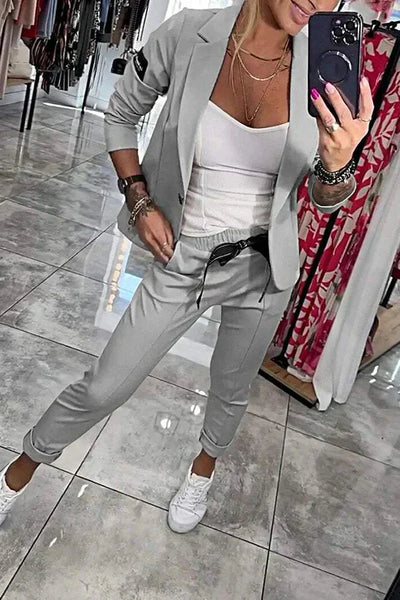 FRANCISCA™ | Conjunto Con Blazer Y Pantalones Jogger Casuales