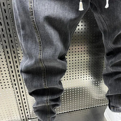 Luna Bilbao™ Pantalón con estilo denim y modelo jogger
